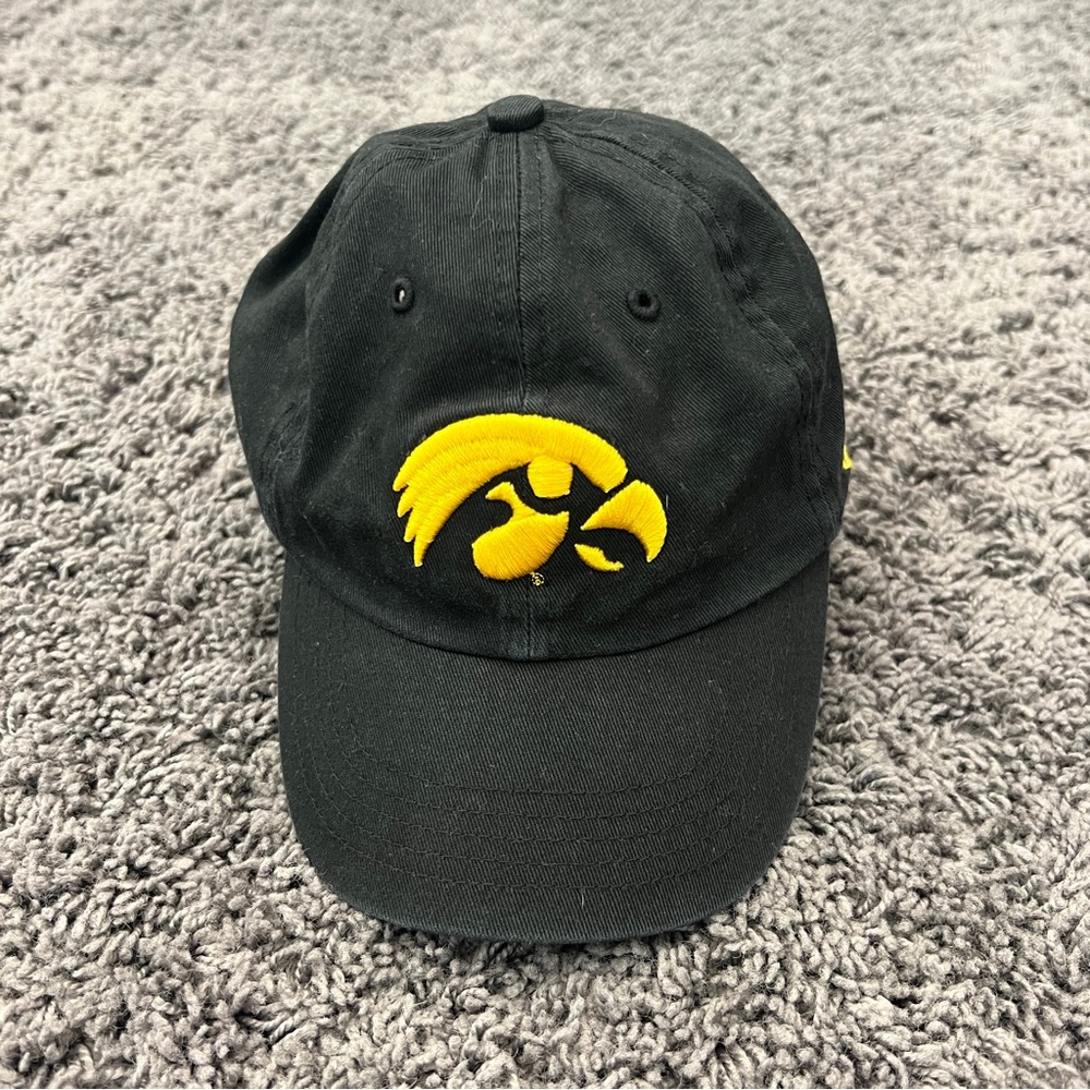 Iowa Hawkeyes ‘47 Brand Hat Strap-back Hawk Logo Size Child College University